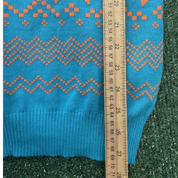 NFL Apparel FOCO Winter Ugly Sweater XMAS Knit Pullover Miami Dolphins Medium - Picture 6 of 11